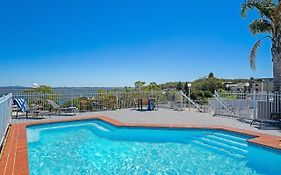 Nelson Towers Motel & Apartments